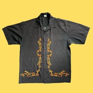 Y2K AOP Tribal Flames Button Down Short Sleeve Oversized Faded Black Large